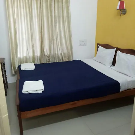 Seaway'S Inn Kochi Exterior photo