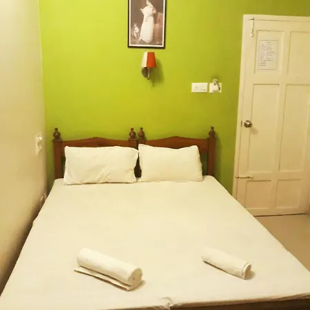 Seaway'S Inn Kochi Exterior photo